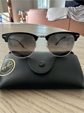 Ray-Ban Metal Club Masters